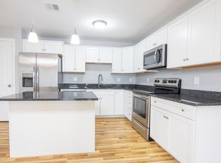 13 Gray Coach Ln #1315, Cranston, RI 02921