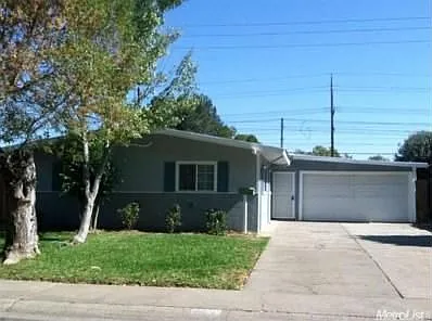 2521 Fernandez Dr photo 1