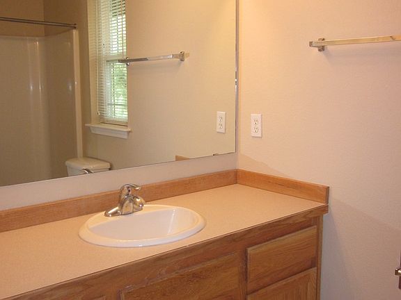 5th image of 2240-2256 SW Umatilla Ave #2242