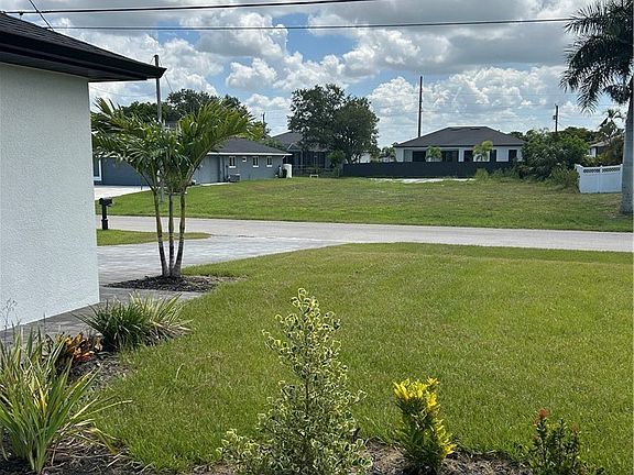 5th image of 1534 NW 25th Ave