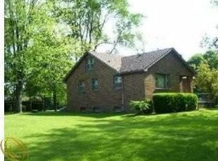 3350 Textile Rd, Saline, MI 48176