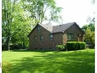 3350 Textile Rd photo 1
