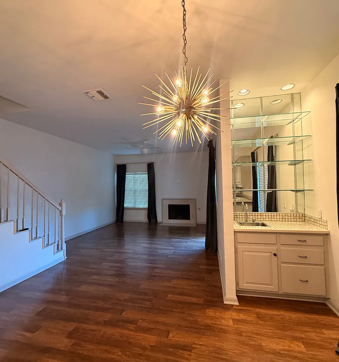 2 bed, 1146 sqft, $1,795 — Photo 4
