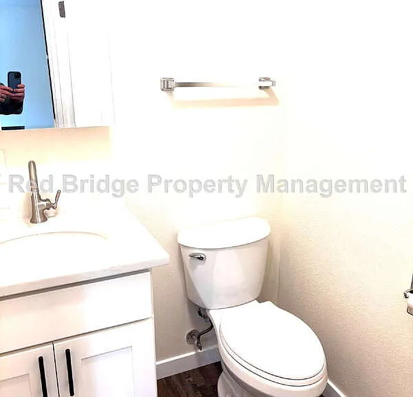 1607 SW Montgomery St #6 — Photo 13