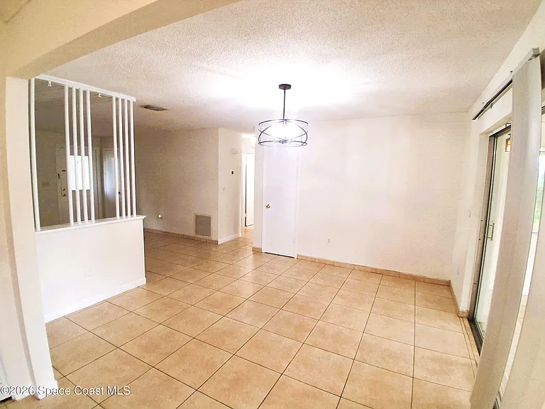 18 Forrell Ave — Photo 11