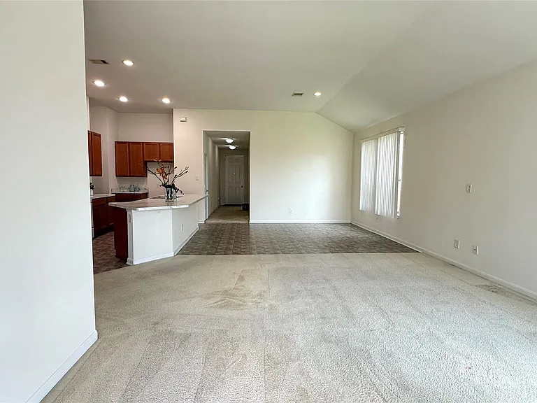 22414 Auburn Valley Ln — Photo 24