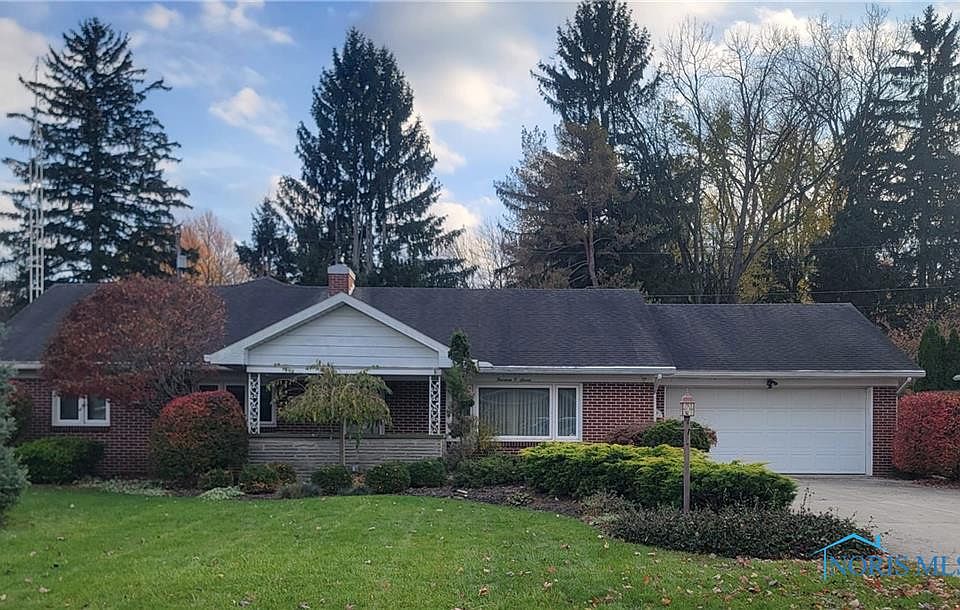 1st image of 1407 River Dr