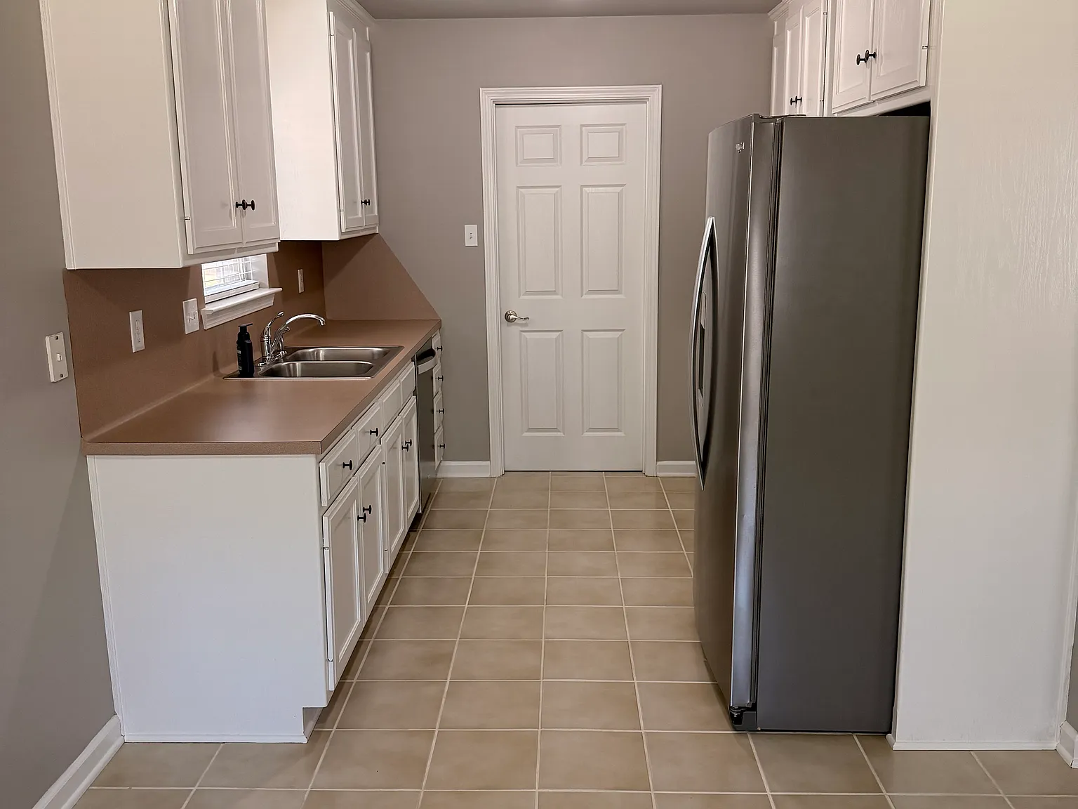 3 bed, 1550 sqft, $1,900 — Photo 4