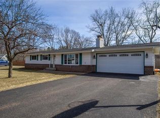 614 Crestview Ct, Menomonie, WI 54751