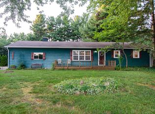 2565 Douer St, Niles, MI 49120