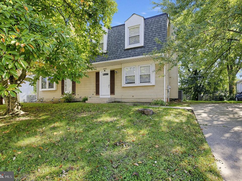 1st image of 307 Burnside Ct