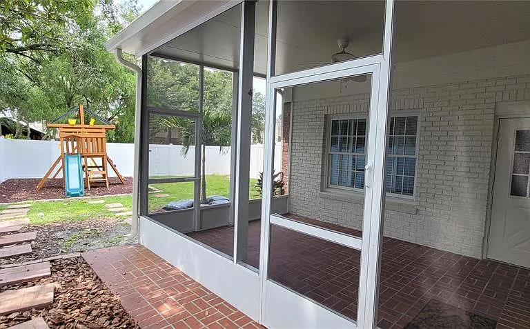 11212 Carrollwood Dr — Photo 103
