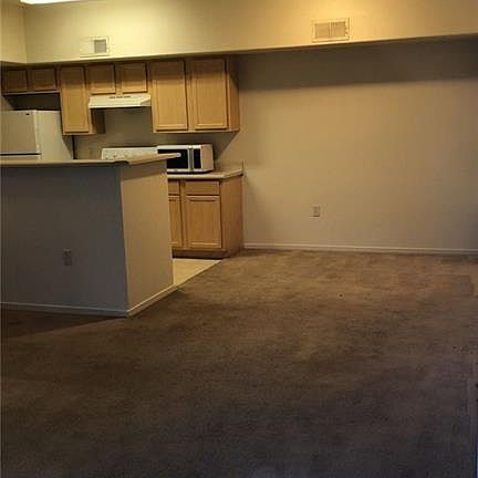 4th image of 2615 W Gary Ave Unit 1060