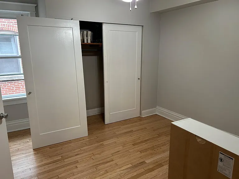 6252 Northwood Ave #301 — Photo 7
