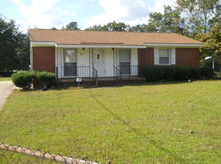 7029 Ryan St, Fayetteville, NC 28314