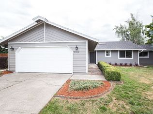 2183 NE Poynter St, Hillsboro, OR