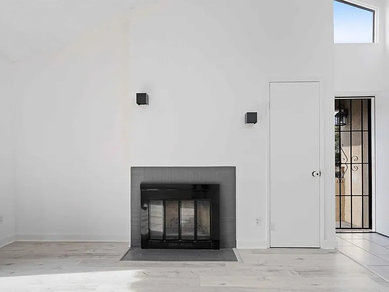 2920 Briarwood Rd #H12 — Photo 5