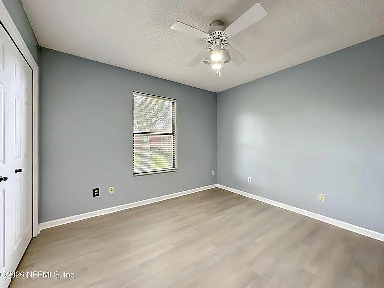 341 Hickory Hollow Dr N — Photo 15