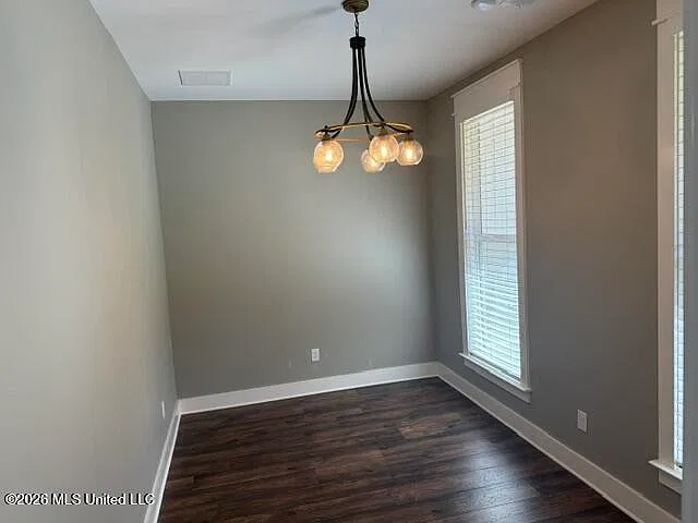 4 bed, 3.5 bath, 3143 sqft, $3,300 — Photo 2