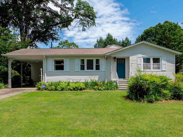 613 Oakmoor Dr, Homewood, AL 35209
