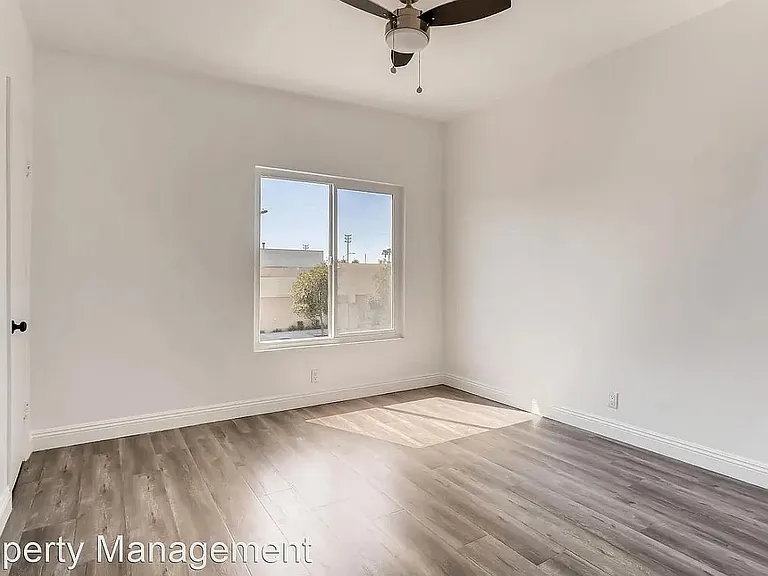 3820 Overland Ave #6 — Photo 6