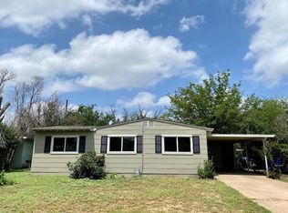 84 E 33rd St, San Angelo, TX 76903