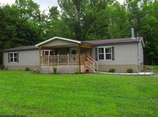 124 Rachel Rd, Rachel, WV 26587