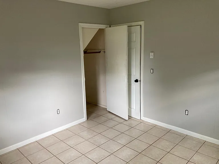 25 Randall St #A — Photo 6