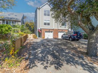 3752 Surry Rd, Virginia Beach, VA 23455