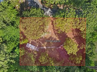 711 Nevada St, Darien, GA 31305