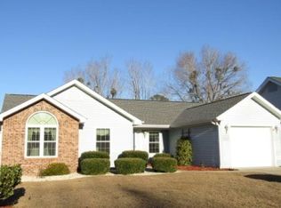 457 Hampton St NW, Calabash, NC 28467