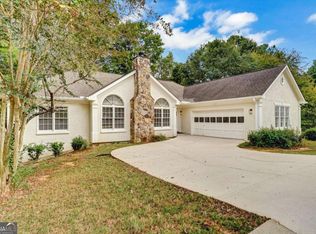 664 Stampmill Ct, Lawrenceville, GA 30043