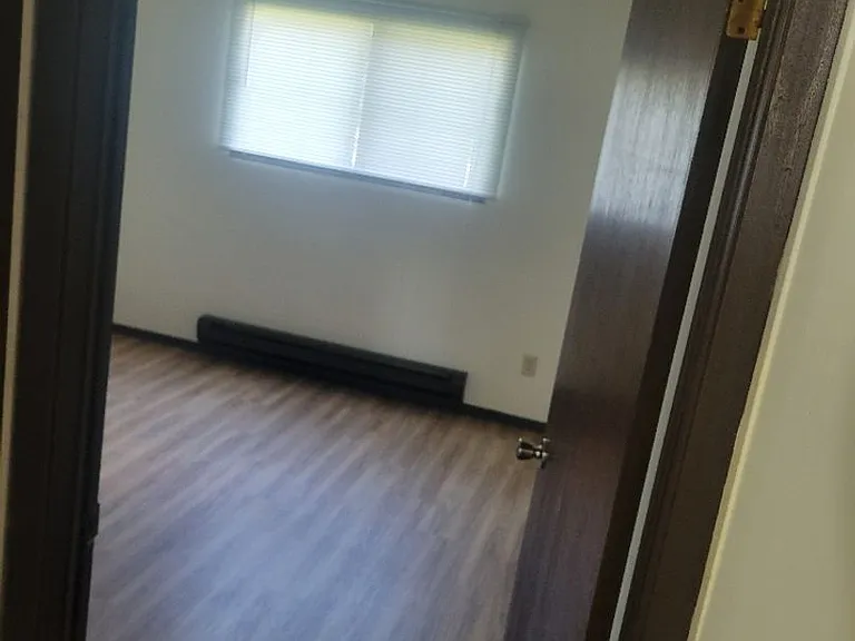 1357 Meadowcreek Dr — Photo 7