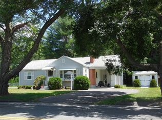 109 Holyoke St, Easthampton, MA 01027