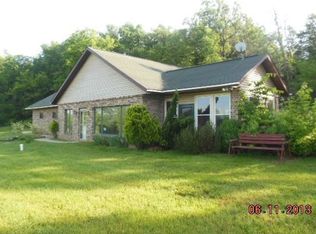 N6870 English Settlement Rd, Albany, WI 53502
