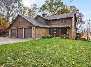 2125 Deer Hollow Ct, Martinsville, IN 46151
