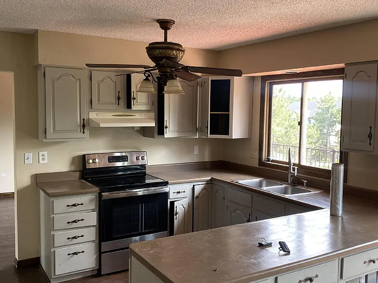 7932 E Windcrest Row — Photo 12