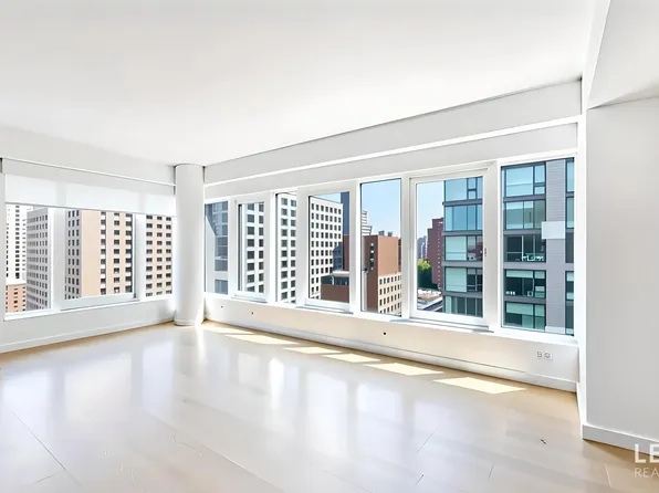 202 Broome Street 9M image 3 of 27