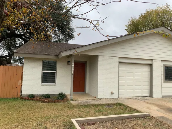 111 W Goforth St, Buda, TX 78610