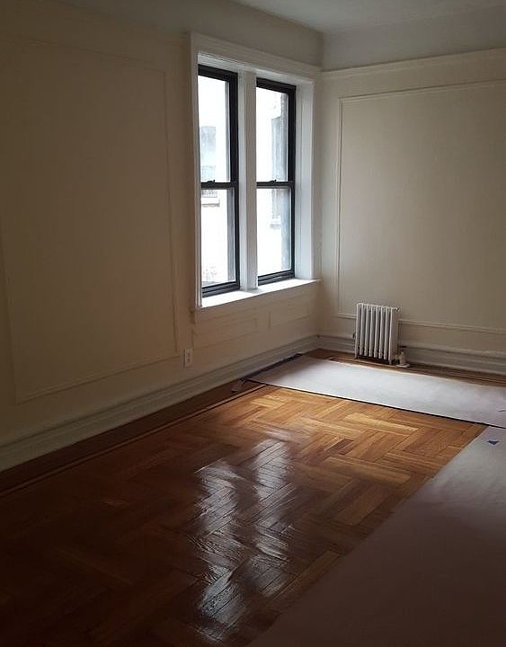 1st image of 4865 Broadway APT 4Y