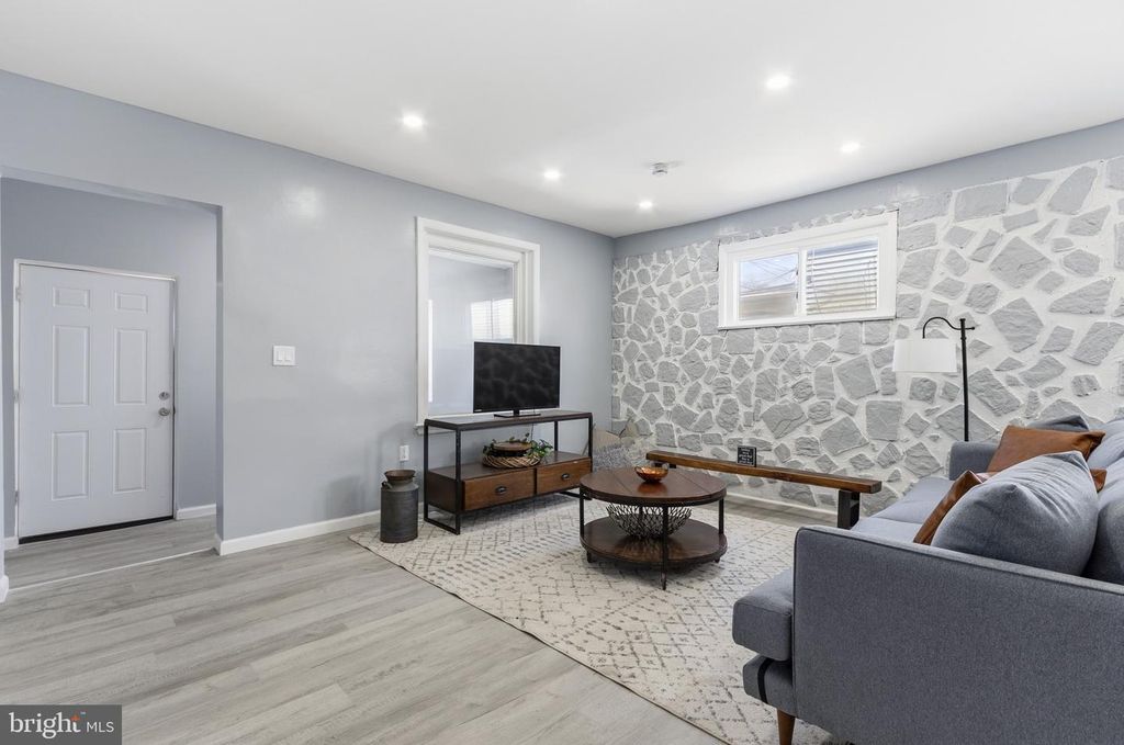 118 S 32nd St, Camden, NJ - View 6