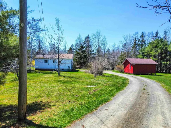 351 Old Post Rd, Clementsport, NS B0S 1A0
