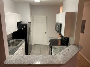 18001 Richmond Place Dr APT 125, Tampa, FL 33647