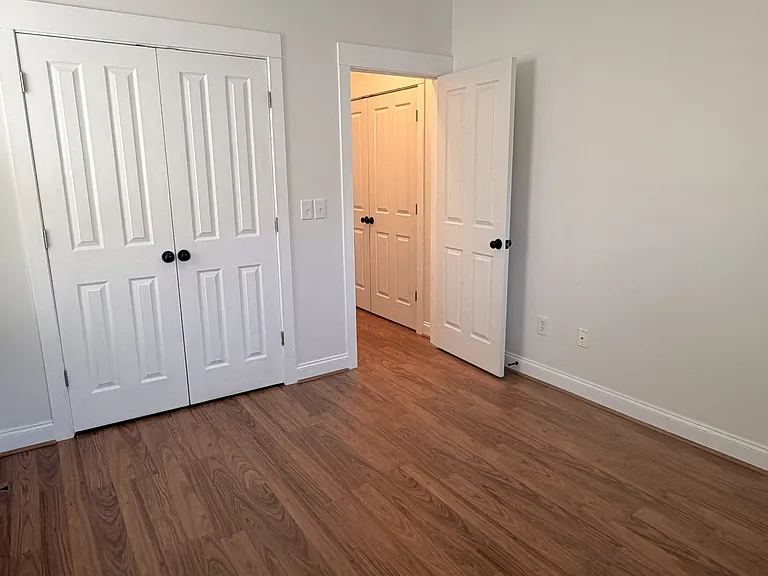 11341 Charlotte View Dr — Photo 14