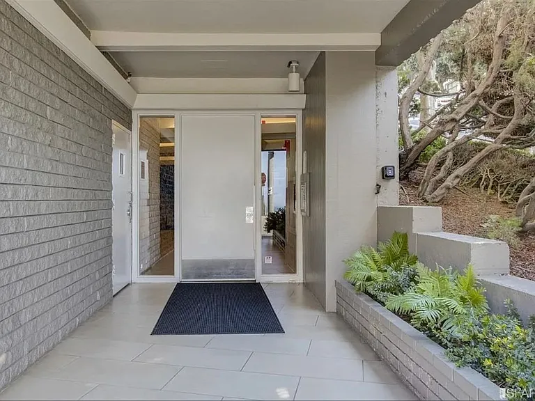 2295 Vallejo St #309 — Photo 13