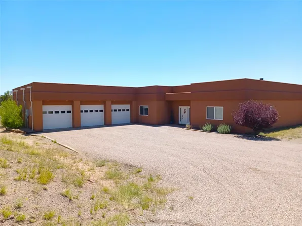 64 Coyote Trl, Santa Fe, NM 87508