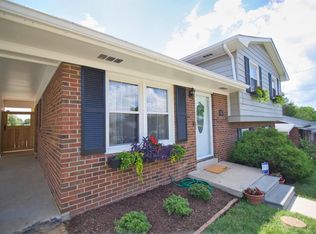 813 Janet St, Versailles, KY 40383