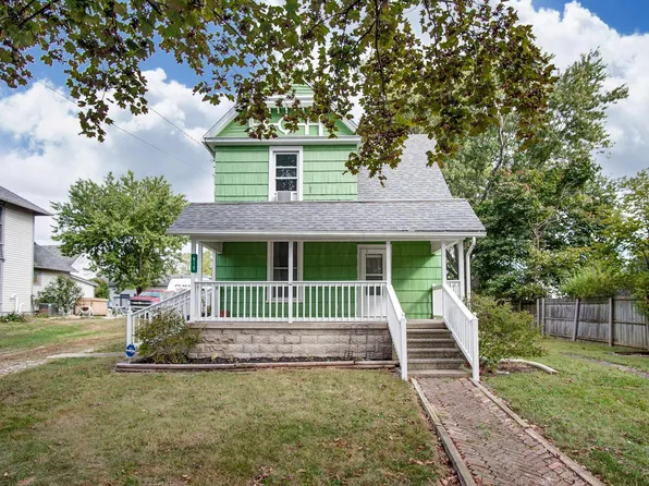 512 E High St, Ashley, OH 43003