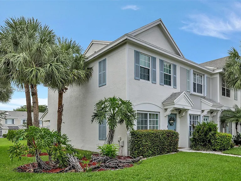 7921 Sanibel Dr #7921 — Photo 10