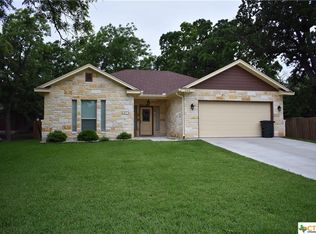 206 S Ridge St, Lampasas, TX 76550